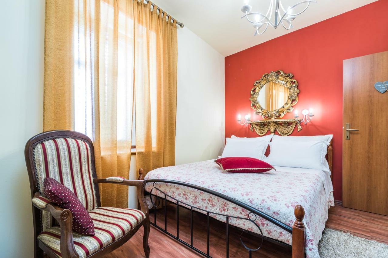 Emperor'S Suites Split Exterior foto