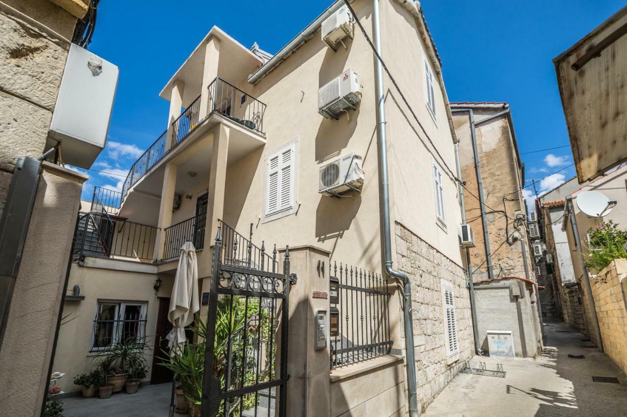 Emperor'S Suites Split Exterior foto